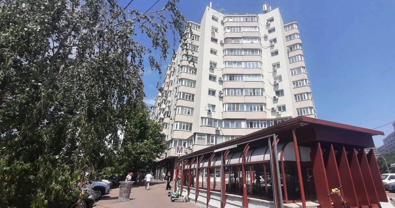 Dristor, metrou, stradal, 6/10, decomandat, mobilat, utilat